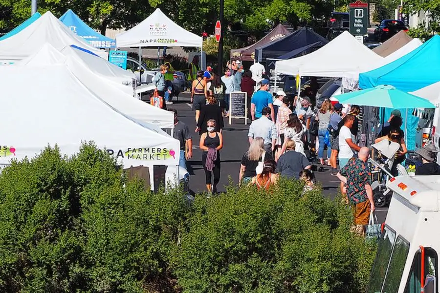 Napa Farmers' Market (Saturdays)